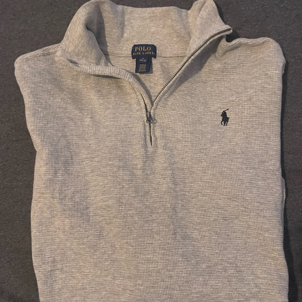 Polo by Ralph Lauren Quarter Zip Sweater with collar. Grey l. Kids size L
